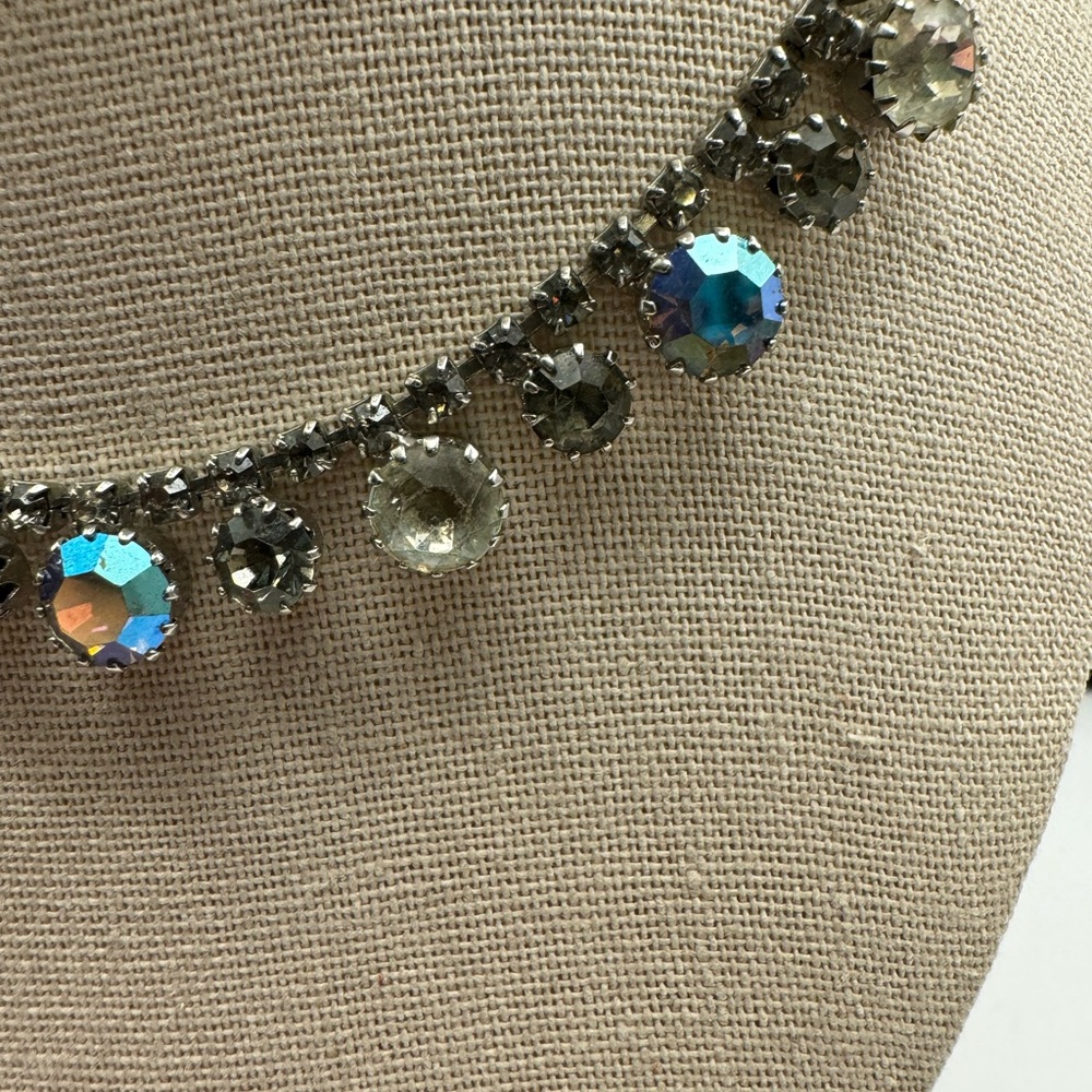 657-Vintage Weiss Borealis Rhinestone Necklace - Picture 4 of 14